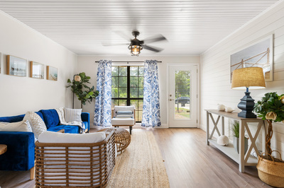 what do real estate agents do